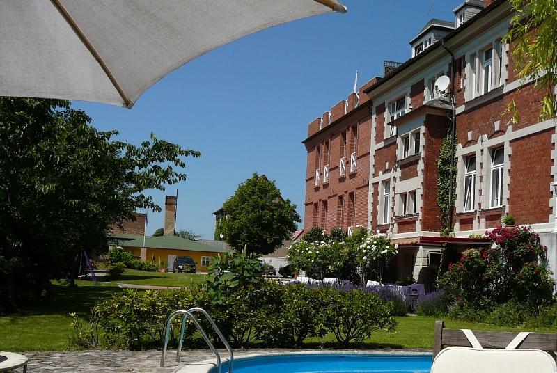 Hotel-Park-Residenz Aschersleben Exterior foto